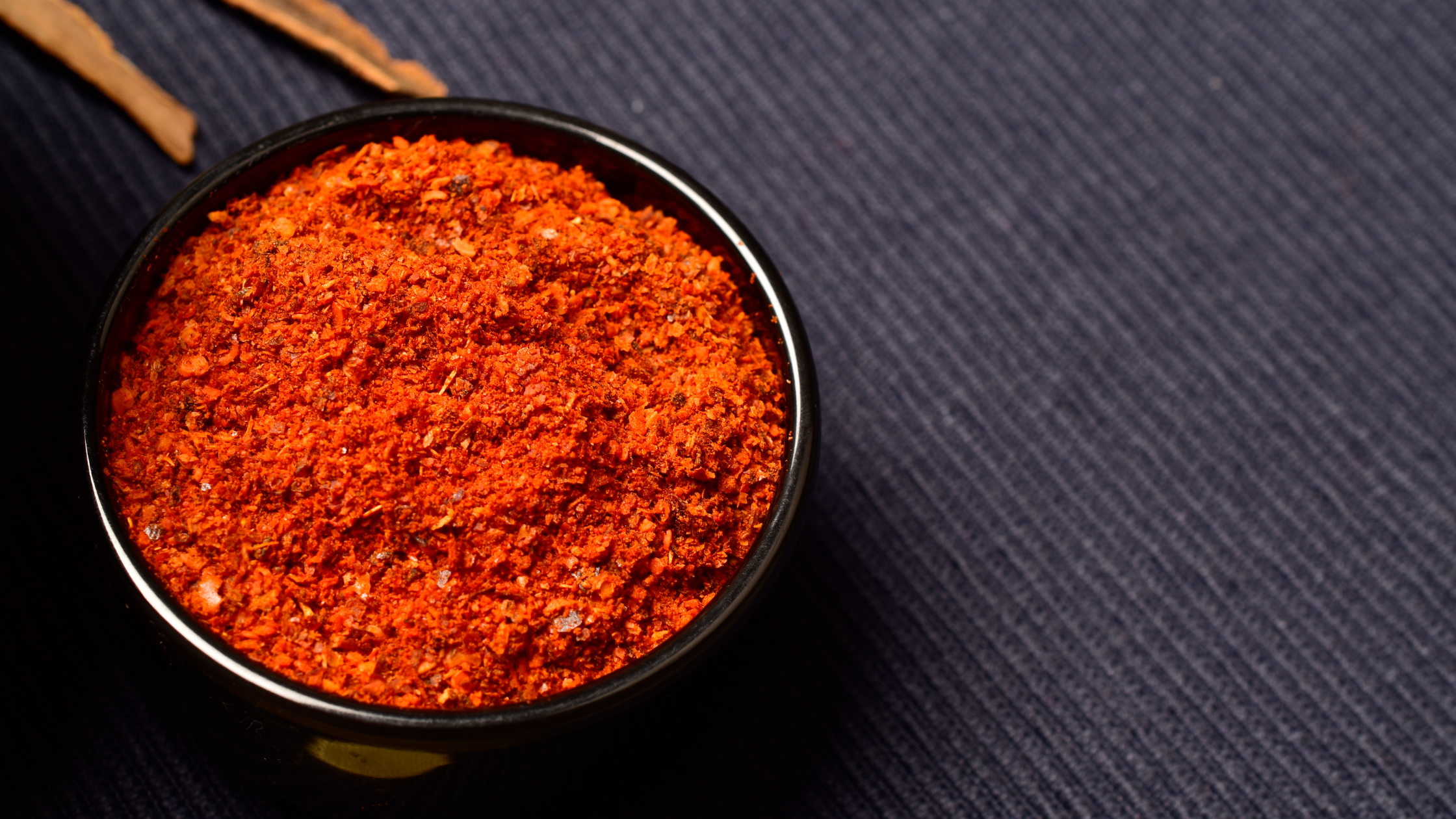Spice Up Your Health – Secrets of the Mighty Red Chilli Powder